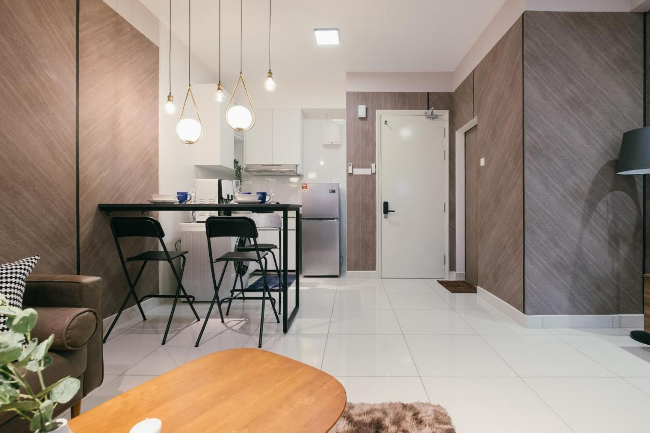 Cozy&Modern suite 现代风格设计 @ Arte Mont Kiara Kuala Lumpur Exterior foto
