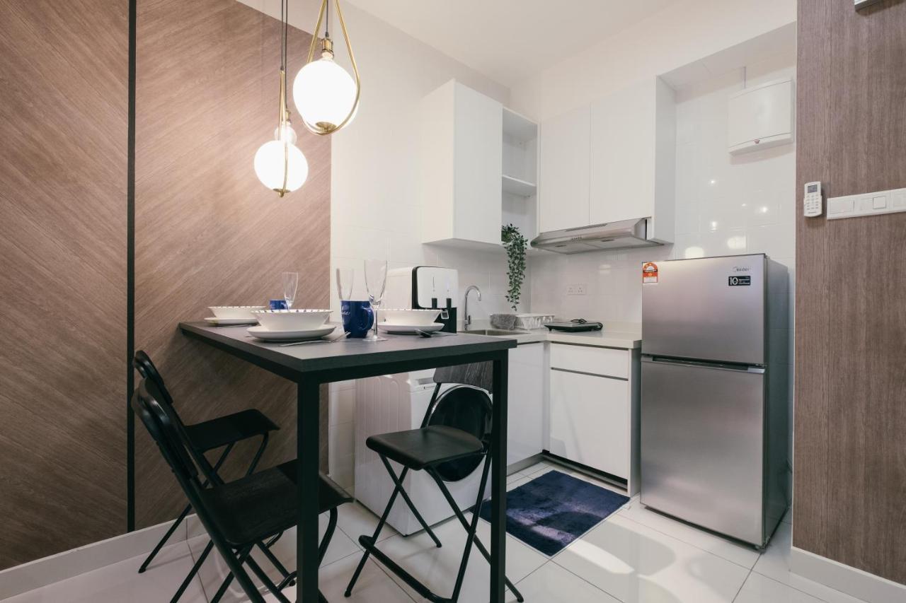 Cozy&Modern suite 现代风格设计 @ Arte Mont Kiara Kuala Lumpur Exterior foto